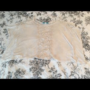 Cream Boho Flowy Crop Top 🌼